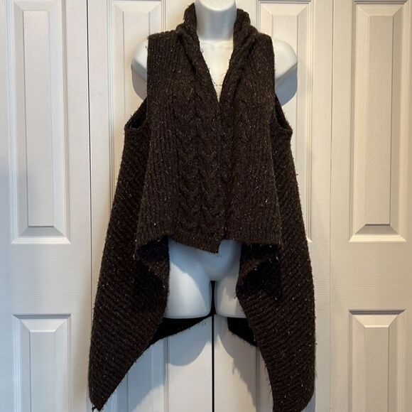 BCBGMAXAZRIA Brown Open Face Sweater Vest Size M/L - Picture 5 of 11